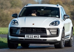 Η Porsche επιστρέφει δυναμικά – Έρχεται νέο SUV-φωτιά που θα αλλάξει τα πάντα
