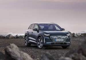 Το Audi Q4 e-tron αναβαθμίζεται: Περισσότερη αυτονομία, ταχύτερη φόρτιση και αμφίδρομη φόρτιση