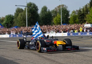 Red Bull Showrun στο αεροδρόμιο Τατοίου