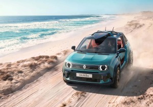 Αυτό το Renault δεν φτιάχτηκε για την πόλη, αλλά για παραλίες και χώμα