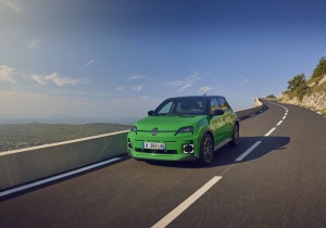 Ένας στους δέκα Έλληνες επέλεξε μοντέλα  Renault και Dacia τον Ιούλιο