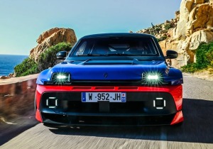 Renault 5 Turbo 3E: Κινητήρες στους τροχούς, 555 ίπποι και τεχνολογία που δεν έχουμε ξαναδεί