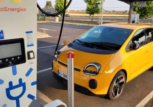 Μπορεί ένα ηλεκτρικό πόλης να ταξιδέψει 500 χλμ.; Το Renault Twingo δίνει την απάντηση