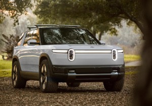 VW και Rivian σε συνεργασία για EVs νέας γενιάς