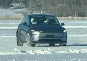 To αναβαθμισμένο Model Y Juniper αποκαλύφθηκε ακαμουφλάριστο