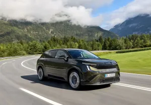 Skoda Peaq 90x: Για οικογένειες που θέλουν χώρο και τετρακίνηση