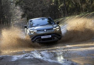 7 αποδοτικά ηλεκτρικά αυτοκίνητα με τετρακίνηση