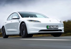 Tesla Model 3 RWD 2026 – Είναι το καλύτερο ηλεκτρικό της χρονιάς;