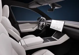 Tesla: Μεγαλύτερη αυτονομία για το Model 3, νέο εσωτερικό για το Model Y