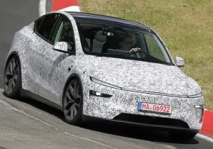 Ντεμπούτο για το νέο Tesla Model Y Performance