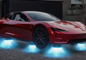 Οριστικό (;) Το Tesla Roadster θα κυκλοφορήσει τον Αύγουστο