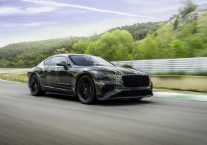 Continental GT: Έρχεται η νέα Bentley
