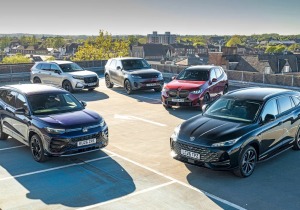 Μονομαχία 5 κορυφαίων PHEV: BMW X3 vs Honda CR-V, VW Tayron, MG HS και Range Rover Sport
