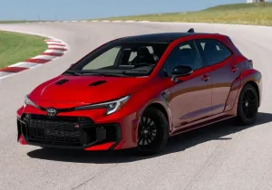 Η Toyota GR Corolla εισβάλλει στην Ευρώπη με 296 ίππους!