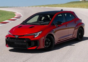 Η Toyota GR Corolla εισβάλλει στην Ευρώπη με 296 ίππους!