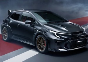 Έρχεται το πιο ακραίο Toyota Corolla όλων των εποχών – Δείτε τι αλλάζει στο νέο GRMN!