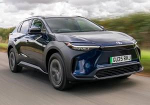 bZ4X: Το SUV της Toyota που συνδυάζει τεχνολογία, άνεση και απόδοση