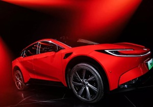 Το νέο Toyota bZ5 κοστίζει στην Κίνα όσο ένα παλιό Corolla