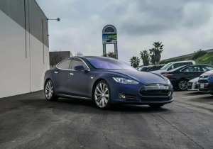 Δείτε πόση αυτονομία έχει απομείνει σε ένα Tesla μετά από 10 χρόνια