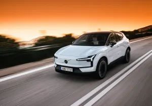 Volvo: Το νέο EX30 από €26.570!