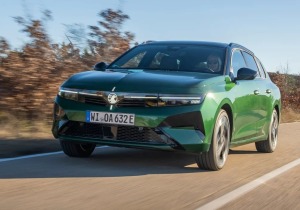 Το EV που δεν περιμέναμε: Astra Electric με χώρους station wagon και τιμή θερμικού