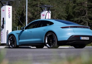 400V vs 800V: Η πραγματική κρυφή επανάσταση των ηλεκτρικών αυτοκινήτων