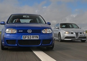 Volkswagen Golf R32 vs Alfa Romeo 147 GTA: Η μάχη των ρετρό V6 hot hatch