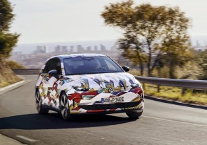 Volkswagen ID. Polo: Το ηλεκτρικό Polo που θα τα αλλάξει όλα και με έκδοση R-Line με πάνω από 200 PS [video]