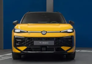 Το ολοκαίνουργιο Volkswagen T-Roc διαθέτει υβριδική ισχύ και έναν θησαυρό τεχνολογίας