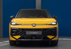 Το ολοκαίνουργιο Volkswagen T-Roc διαθέτει υβριδική ισχύ και έναν θησαυρό τεχνολογίας