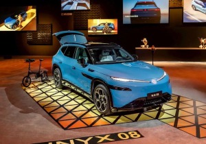 Η Volkswagen παίζει «τα ρέστα της» στη Κίνα με το εντυπωσιακό ID.UNYX 08