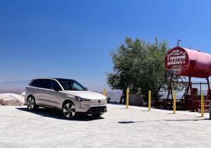 Volvo EX90: Το ηλεκτρικό «θηρίο» που αλλάζει τους κανόνες στα πολυτελή SUV
