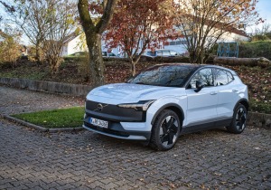 Volvo EX30 Cross Country: Έτοιμο για όλα
