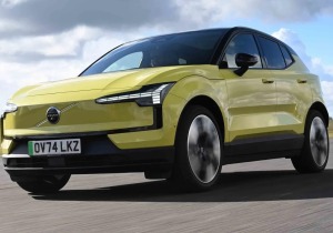 Volvo EX30: Το μικρό ηλεκτρικό SUV που παίζει στα μεγάλα σαλόνια