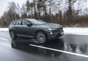 Το νέο Volvo EX60 αλλάζει τα δεδομένα στα ηλεκτρικά SUV