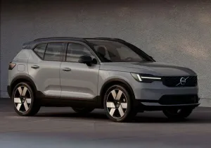 Το Volvo XC40 αλλάζει: Η μεγάλη αναβάθμιση που το κρατά στο παιχνίδι