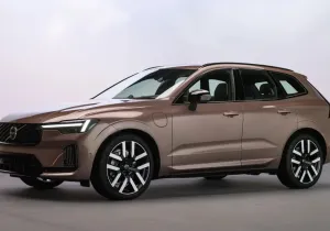 Νέο Volvo XC60 PHEV: Έως 200 χλμ. χωρίς να κάψει σταγόνα βενζίνης