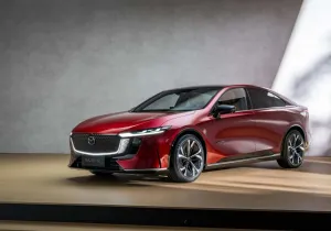Το νέο Mazda 6e είναι εδώ – Δείτε εκδόσεις και τιμές