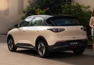 Απειλή για το BYD Seagull: Το νέο ηλεκτρικό της Geely σπάει ρεκόρ με 200.000 πωλήσεις!