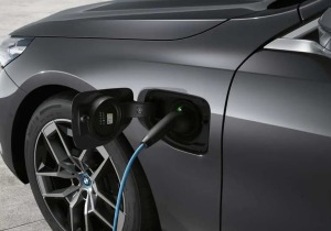 ADAC: Χάνεις έως και 30% ενέργεια χωρίς να το ξέρεις – Το μεγάλο λάθος στη φόρτιση