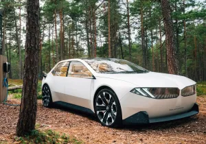 BMW: «ψήνεται» η ηλεκτρική 3άρα;