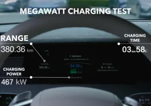 Η BYD αλλάζει τα πάντα: Φόρτιση EV σε 5 λεπτά! [video]