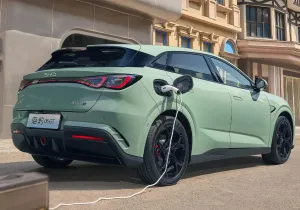 Η BYD πούλησε ένα εκατομμύριο οχήματα το 1ο τρίμηνο του 2025