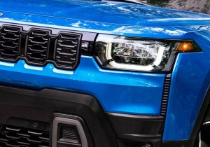 Το Jeep Cherokee αλλάζει ριζικά – Και ναι, έρχεται και ως υβριδικό! [video]