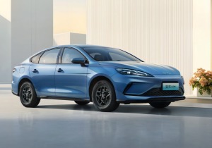 Νέο BYD Seal 05 DM-i 2026 – Ένα PHEV με 2.000 χλμ. αυτονομία!