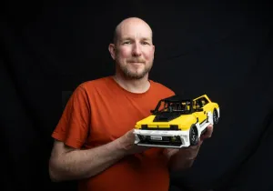 Απίστευτο: Έφτιαξε το Renault 5 Turbo 3E από LEGO πριν καν κυκλοφορήσει