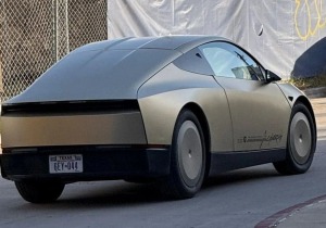 Tesla Cybercab 2026: Όλες οι νέες λεπτομέρειες για το επαναστατικό ρομποτικό ταξί