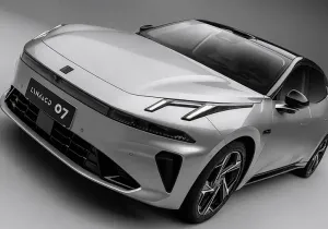 Νέα εποχή για τη Lynk & Co: Τα εκρηκτικά PHEV 07 EM-P και 08 EM-P έρχονται με… φόρα!