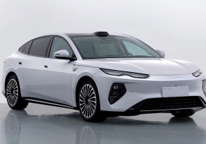 BYD Seal 08: Το νέο «καυτό» sedan με 684 PS, 1000 Km αυτονομία και φόρτιση «αστραπή»