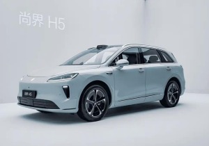 Το νέο SUV της Huawei σπάει ρεκόρ με 50.000 παραγγελίες σε 18 ώρες!
